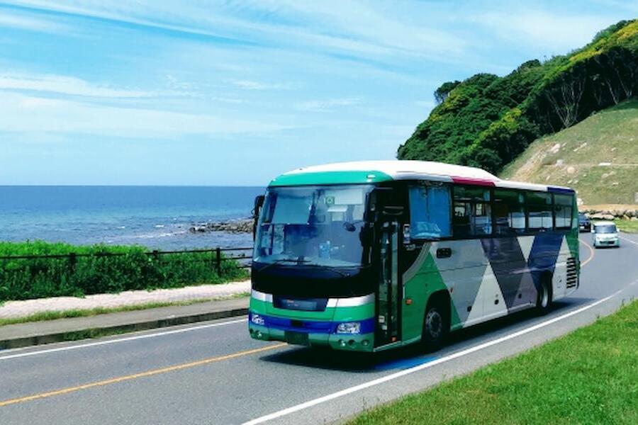 関東の日帰りバスツアーで叶う「車なし旅行」に注目！運転疲れを手放し移動時間をリカバリーに変える選択