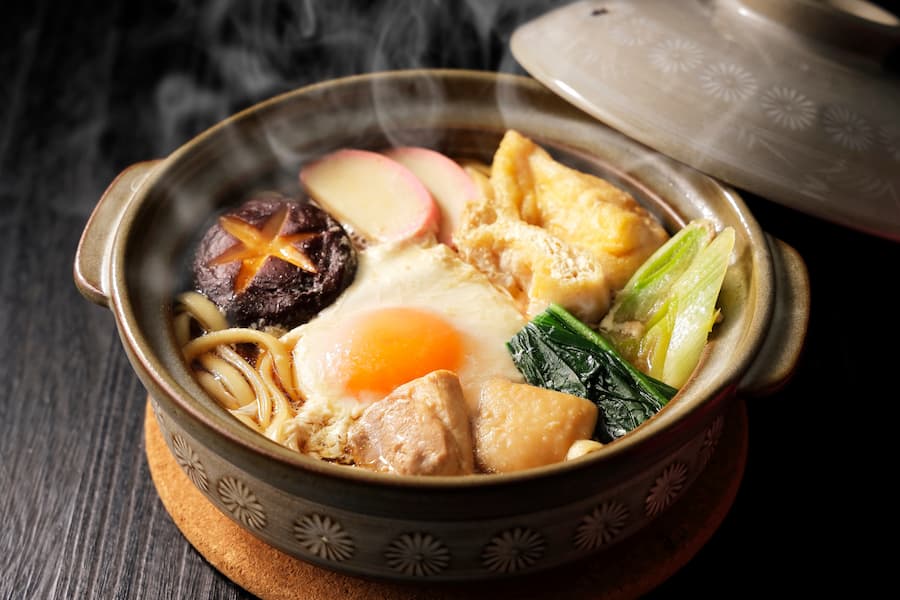 冬に食べなきゃ損！？「鍋」は美と健康に良いことづくし！日本の鍋文化３選と栄養たっぷり神レシピも紹介