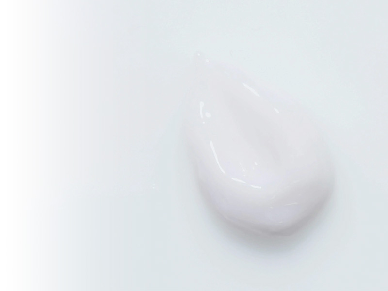 肌になじみやすい、水分たっぷりのみずみずしい植物由来ゲル