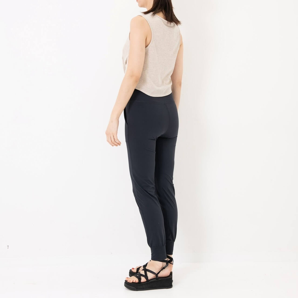 リカバーツイストタンク ブラック S