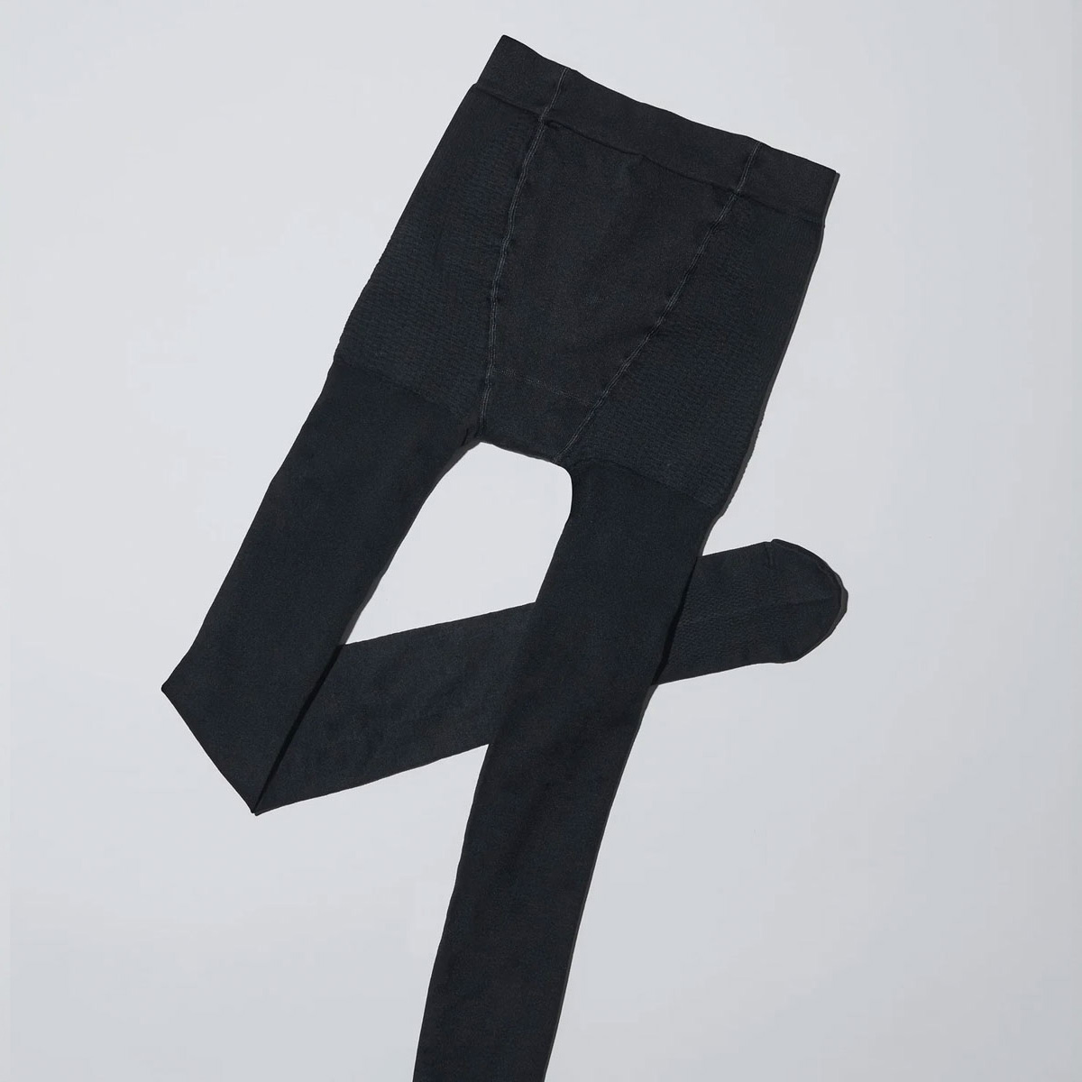 MAEEマエエ　コンプレッションタイツ（シアターブラック）【一般医療機器】