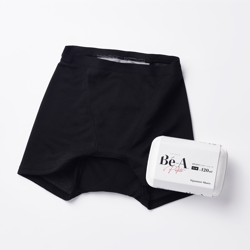 ベア　ペティート　シグネチャー　ショーツ