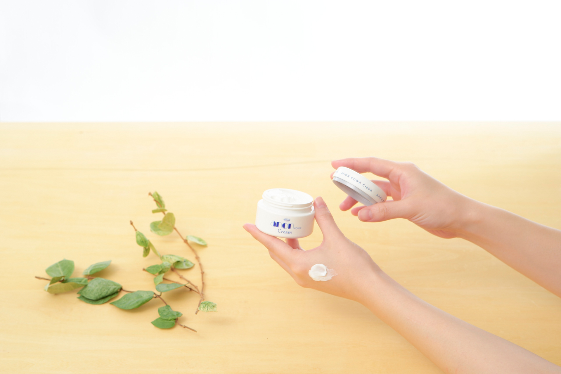 すーっとなじみ、やさしくお肌を守るロングセラー アノンシリーズ