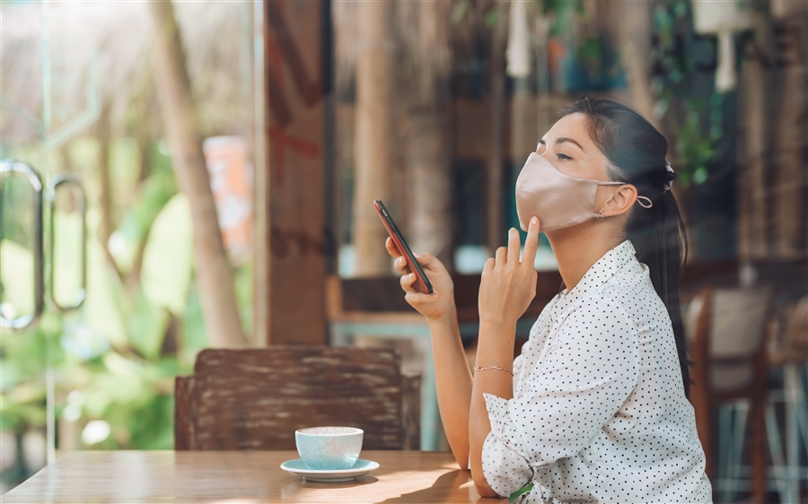 肌にやさしいシルクマスクの効果や特徴とは?不織布やインナーマスクとの合わせワザで機能性を高めよう