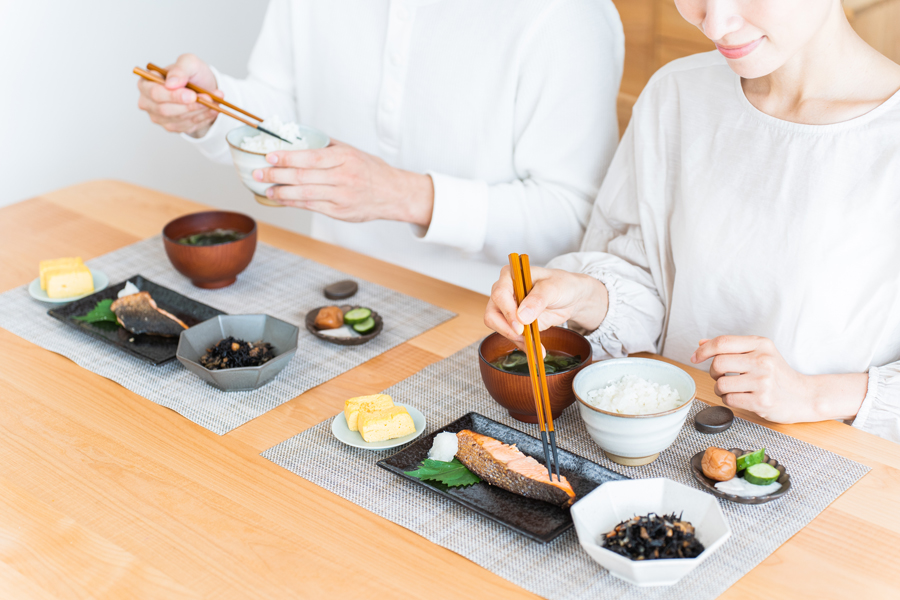 腸活とは？腸内環境を健やかにする方法とおすすめの食べ物・サプリの選び方