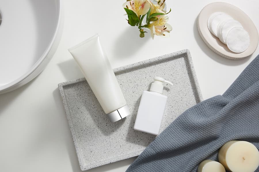 肌の乾燥対策には保湿クリームがおすすめ！スキンケアやボディクリームに使える万能アイテムを徹底解説