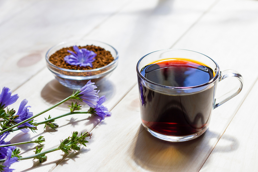 熱中症に打ち勝つ食事とNGな食習慣とは？おすすめの食べ物や便利なコンビニ食材を管理栄養士が徹底解説