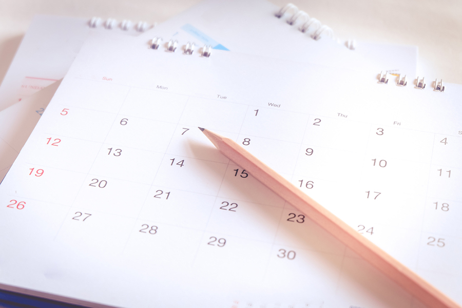 【医師監修】更年期の生理不順は女性ホルモンの減少が原因！注意すべき状態や体と心の変化についても解説