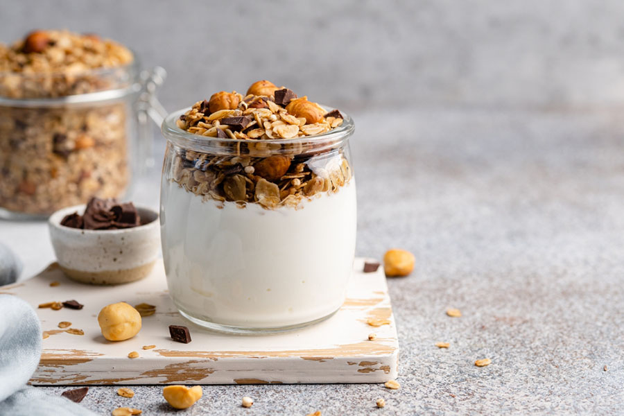 血糖値を下げる食べ物とは？上げるものやコンビニで手に入るもの、食事のコツを紹介