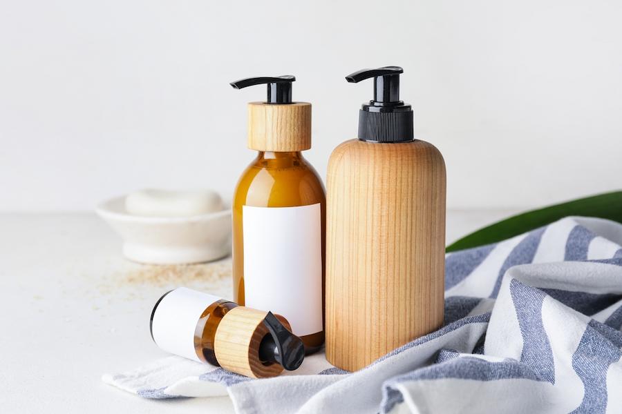 冬の乾燥から髪の毛を守るために。今すぐできるヘアケア方法と保湿アイテムの選び方を紹介