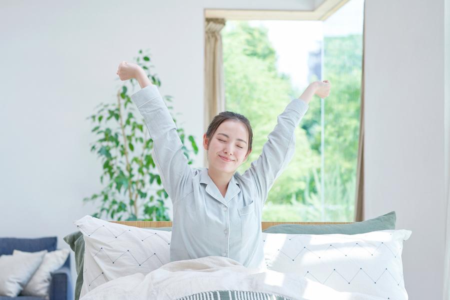 風邪・発熱時は喉の痛みや咳といった初期症状を見逃さずに！新型コロナやインフルとの違いも紹介