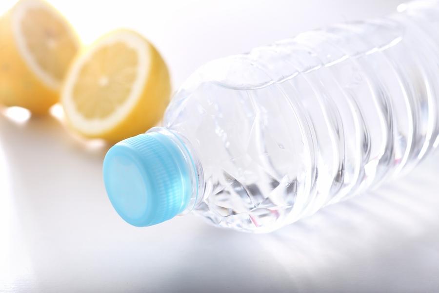 風邪にスポーツドリンクはダメ？飲みすぎによるリスクと管理栄養士がおすすめする経口補水液の作り方も伝授