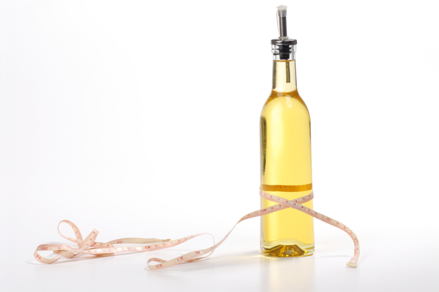 ダイエット中の油は敵じゃない！“油抜き”の落とし穴や適量、おすすめを知って、健康的な食生活を整えよう