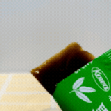 ぷるぷる食感の青汁ジュレ